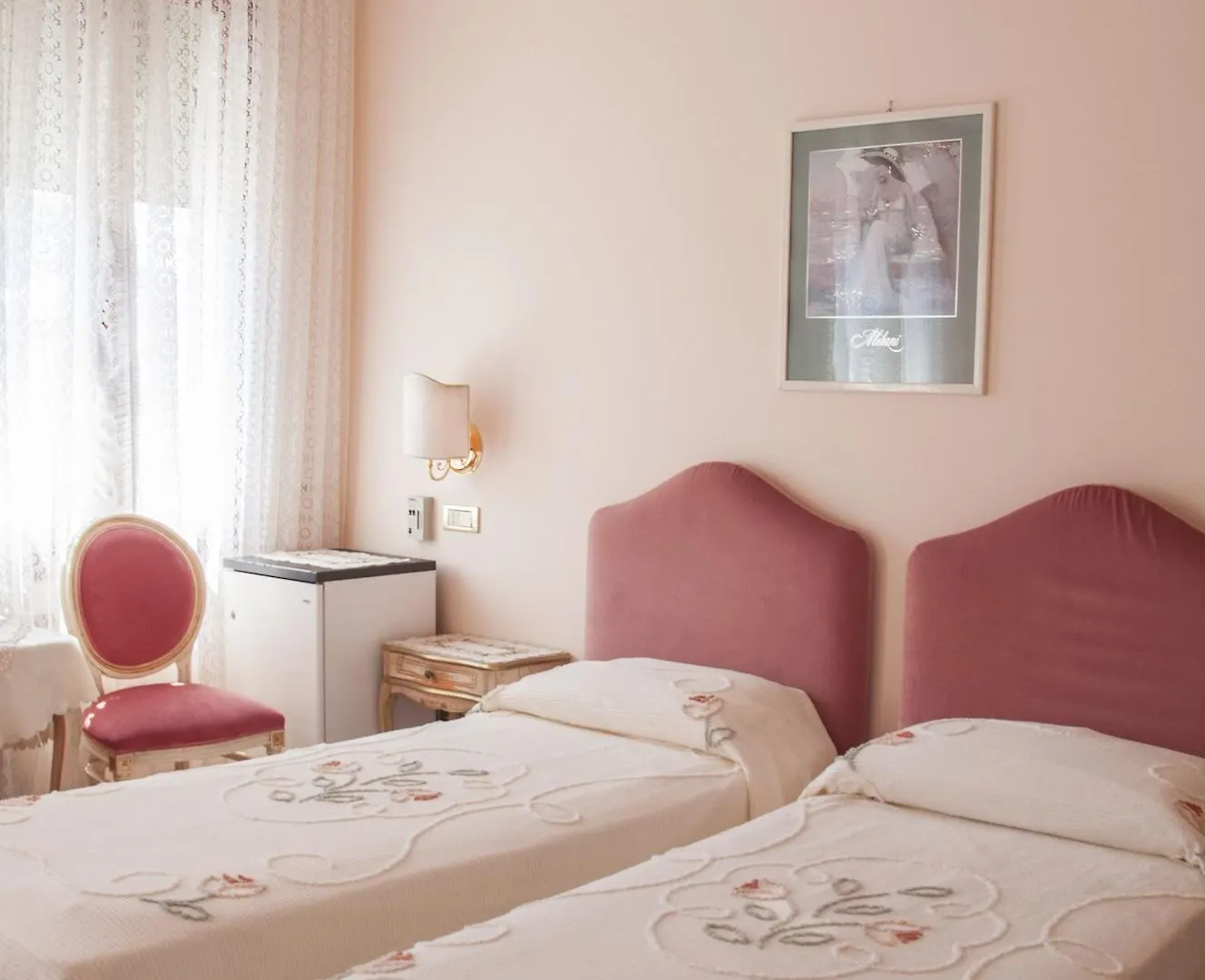 Hotel Villa Serena Маргера