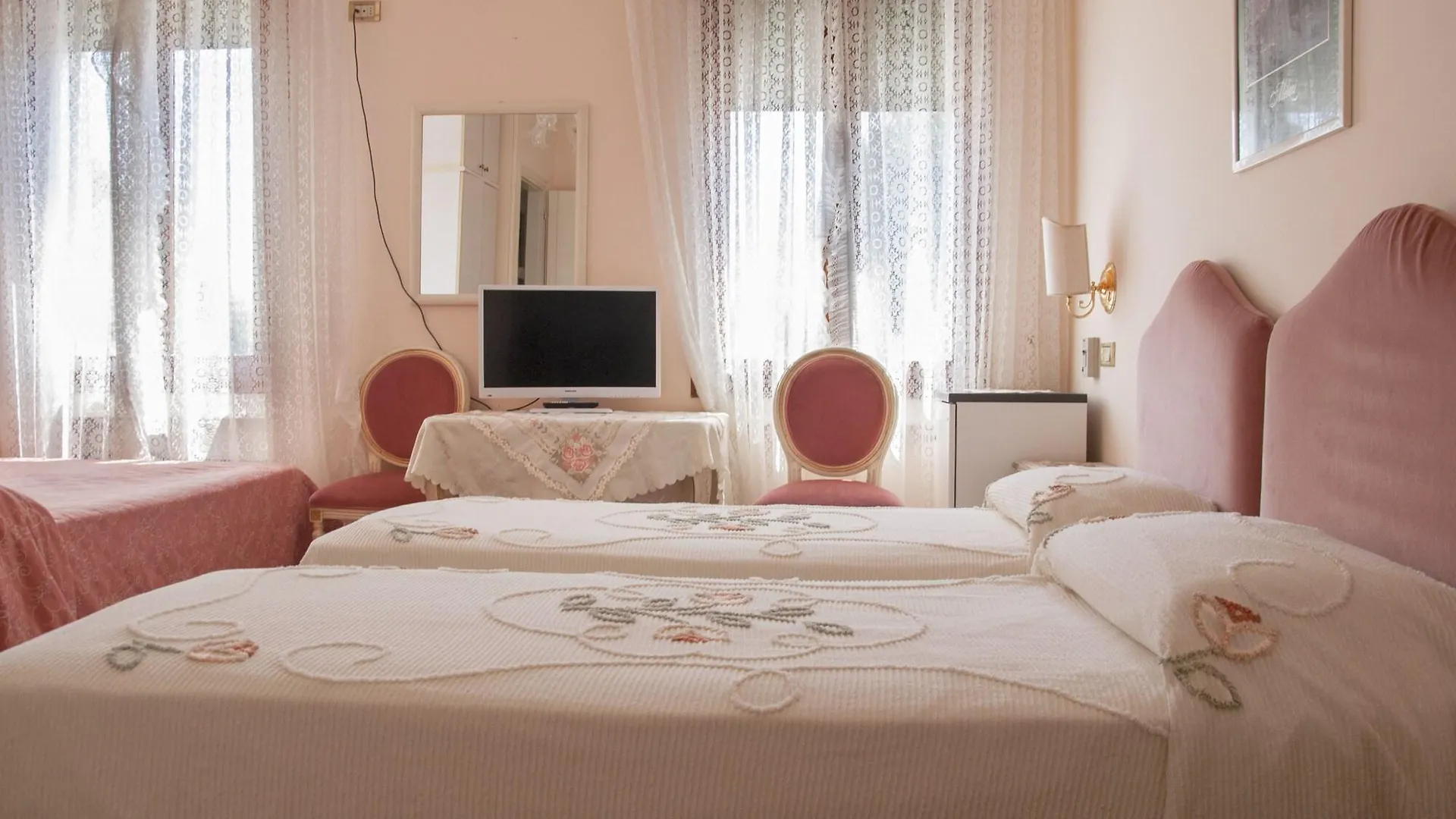 ***  Hotel Villa Serena Marghera Itália