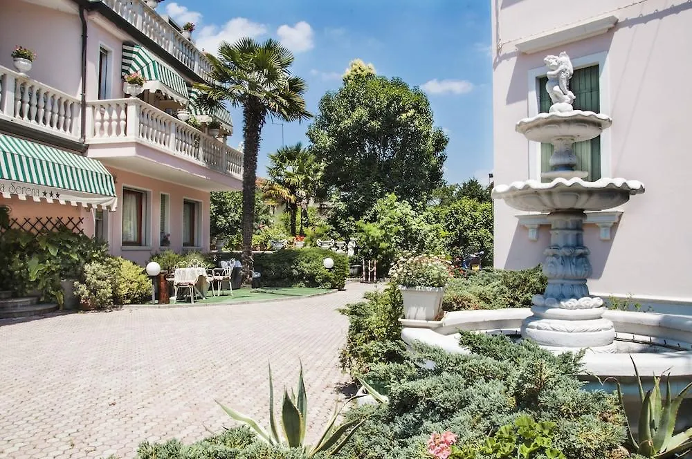Hotel Villa Serena Маргера 3*,