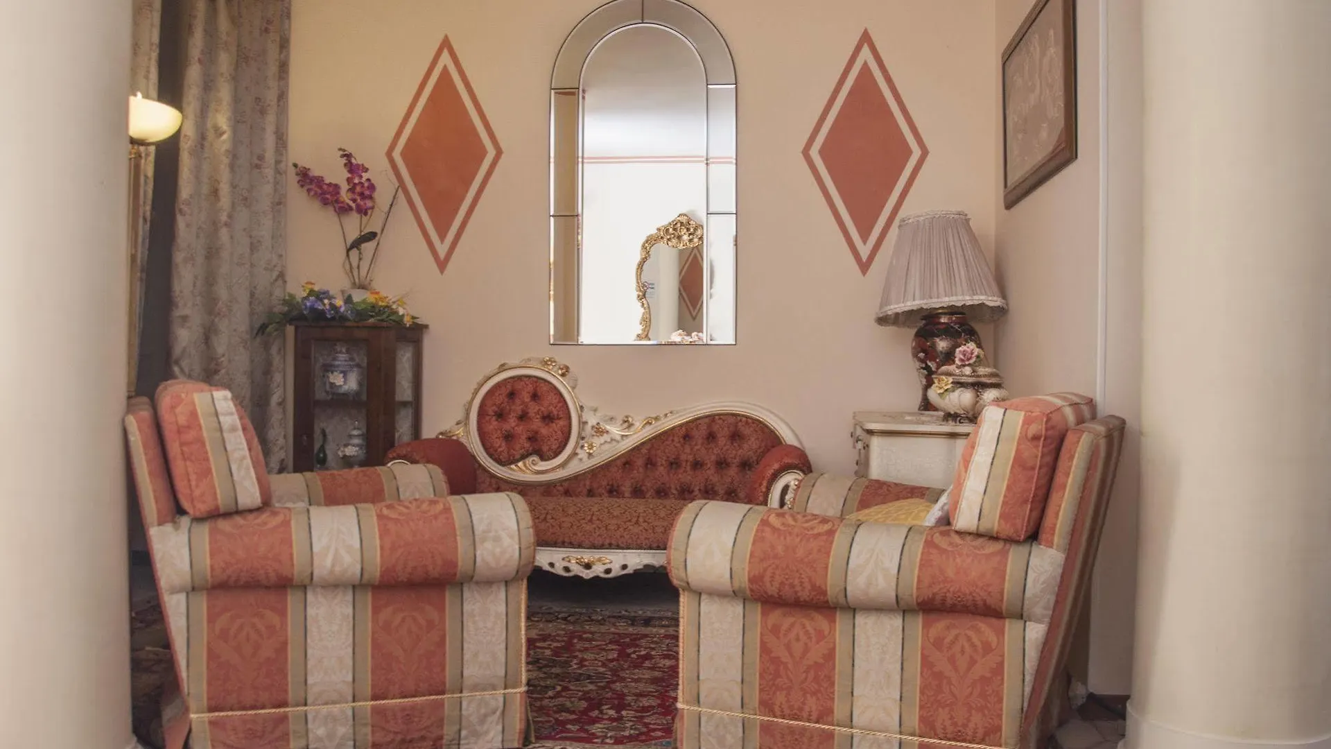 Hotel Villa Serena Маргера 3*,